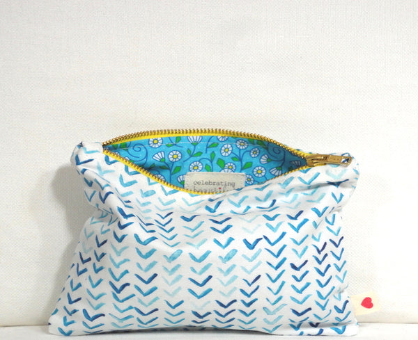 Take Flight Essentials Bag