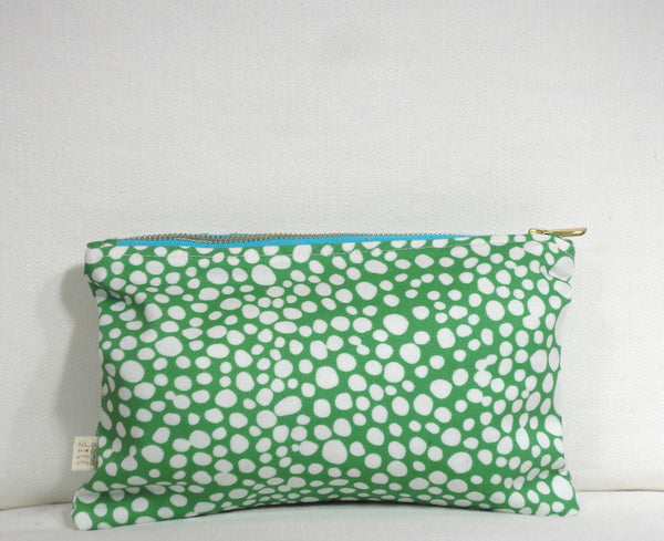 Earth & Sky Getaway Bag