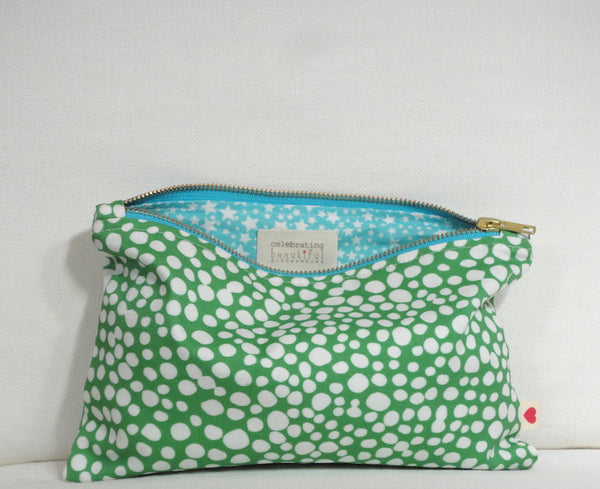 Earth & Sky Getaway Bag